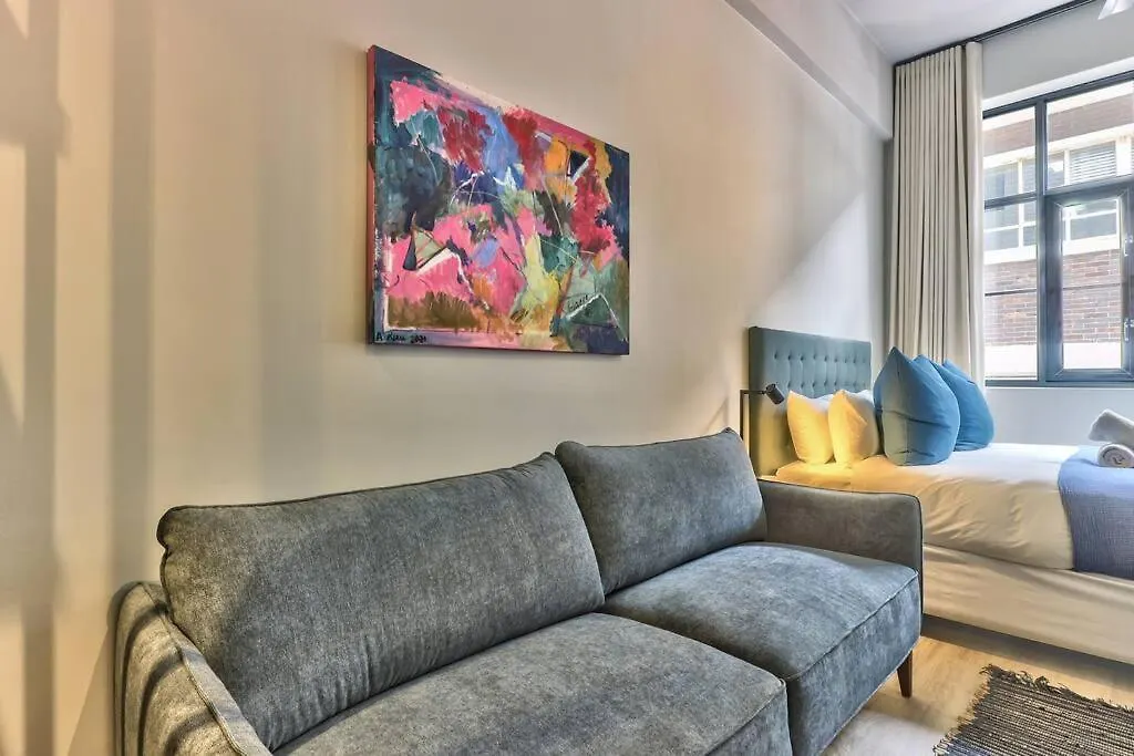 アパート Luxury Urban Living In The East City At The Harri ケープタウン