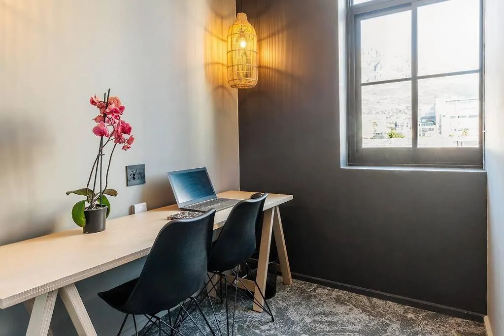 Luxury Urban Living In The East City At The Harri Cape Town 0*,